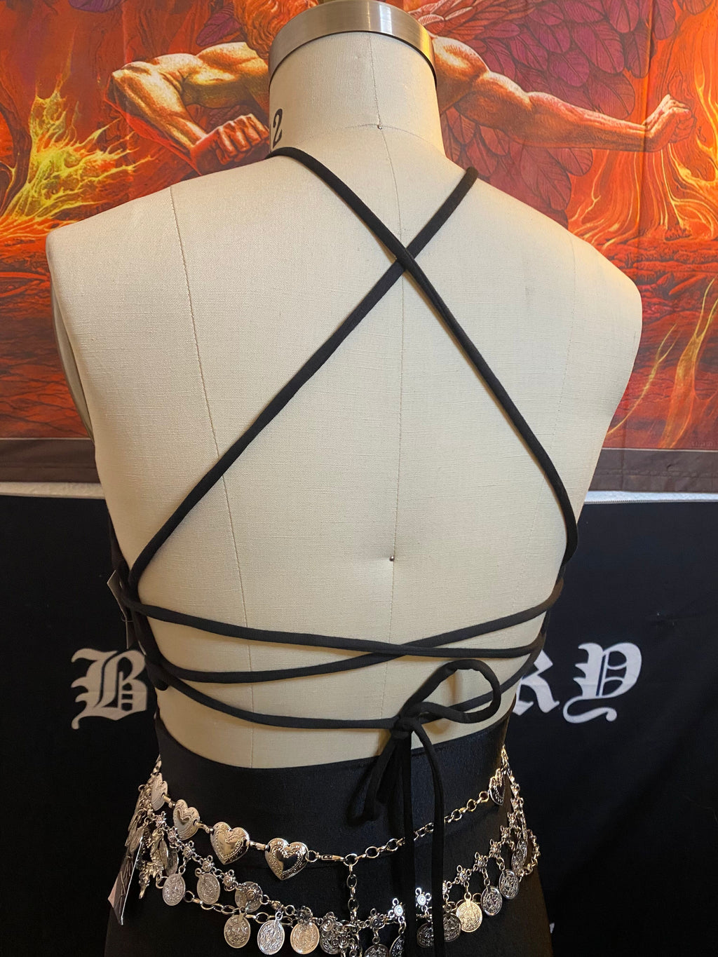 LA VIRGEN BACKLESS CROPPED HALTER TOP