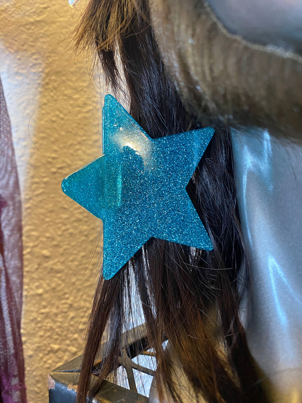 GLAM METAL STAR HAIR CLIPS - LAST ONE!!