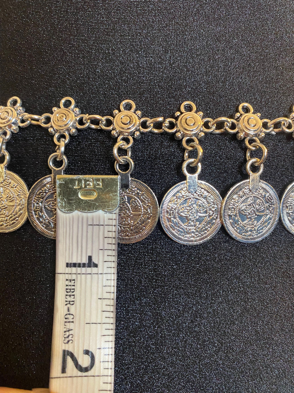 FAST AND LOOSE COIN FRINGE CHAIN BELT