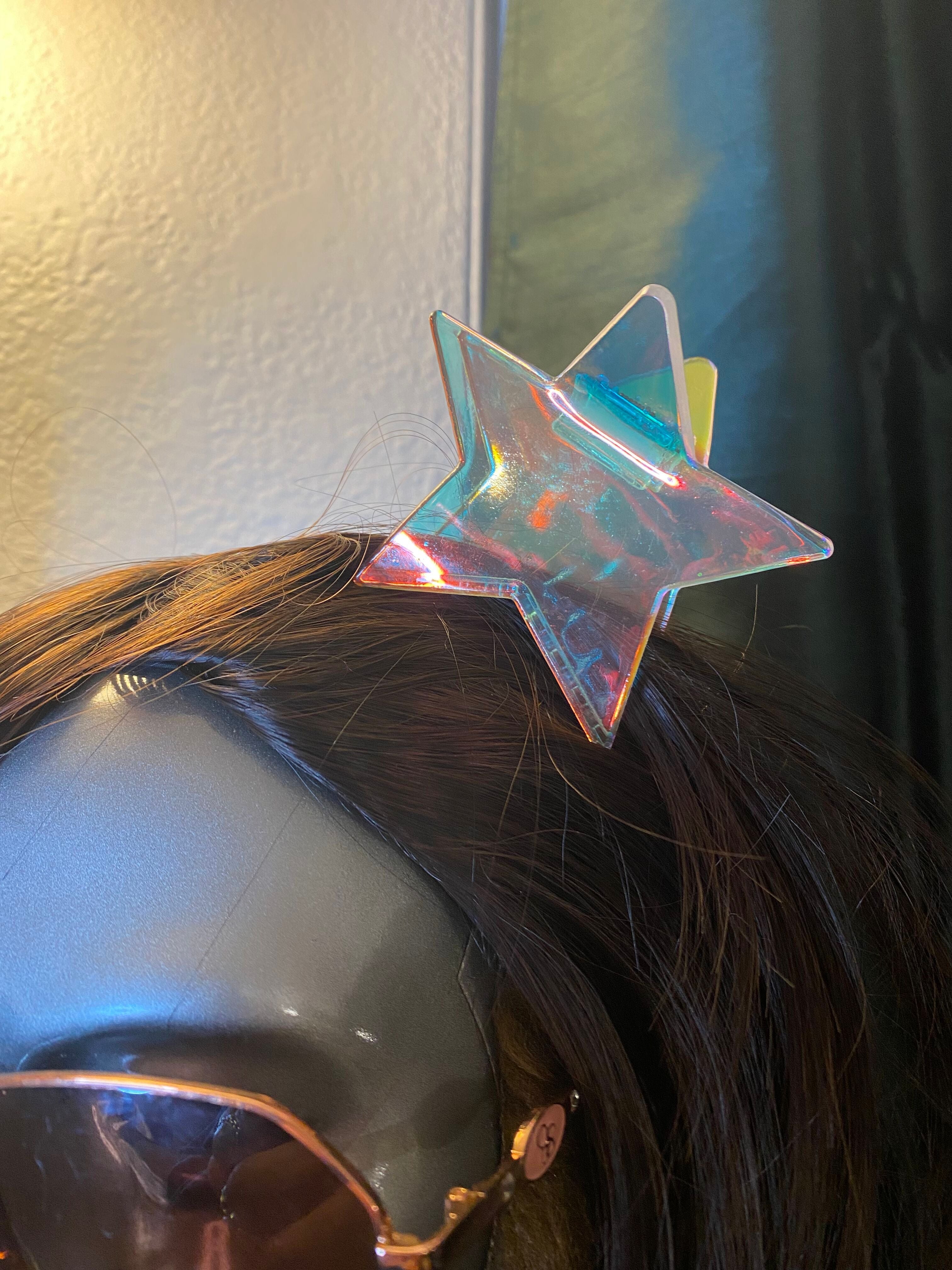 GLAM METAL STAR HAIR CLIPS